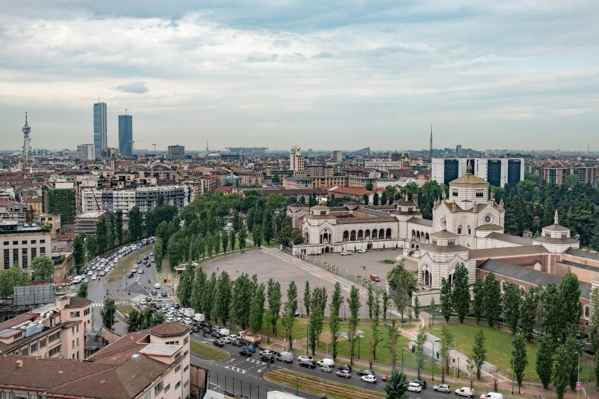 AC Hotel Milano Esterno foto