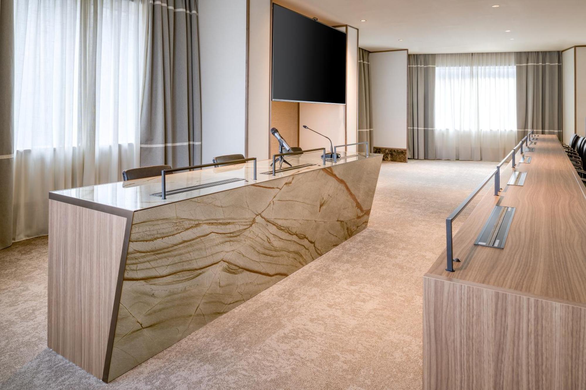 AC Hotel Milano Esterno foto