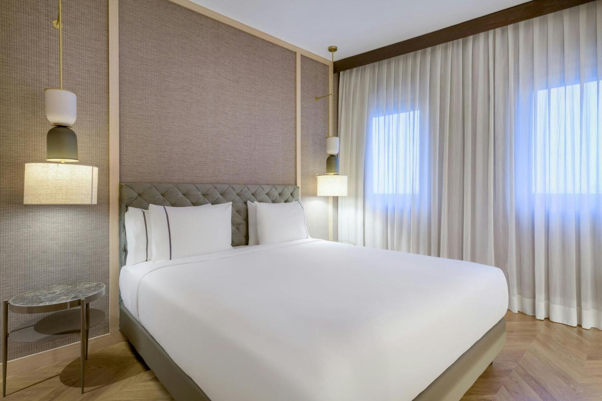 AC Hotel Milano Esterno foto